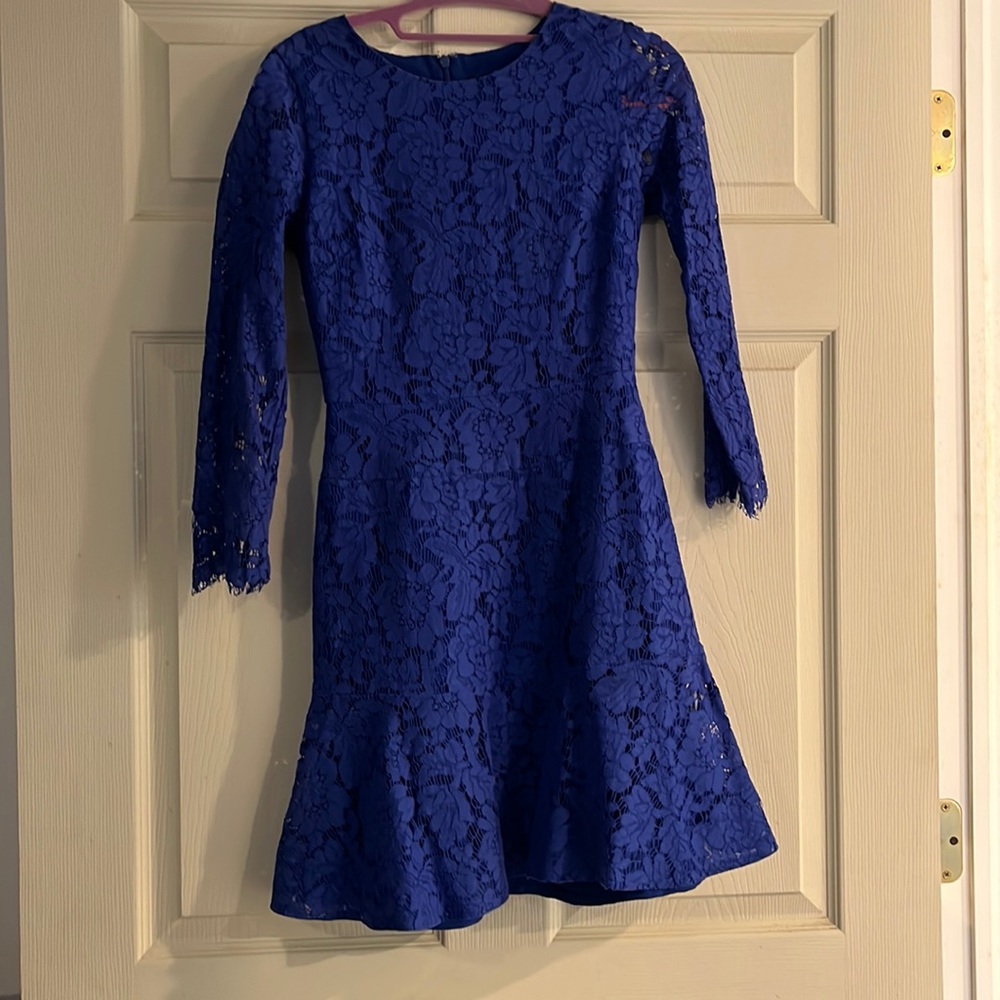 Elegant Blue Lace Dress
